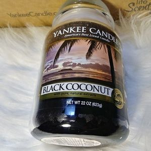 🔥Brand New Yankee Candle Black Coconut 22oz